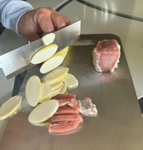 KatuChef Titanium Cutting Board 5